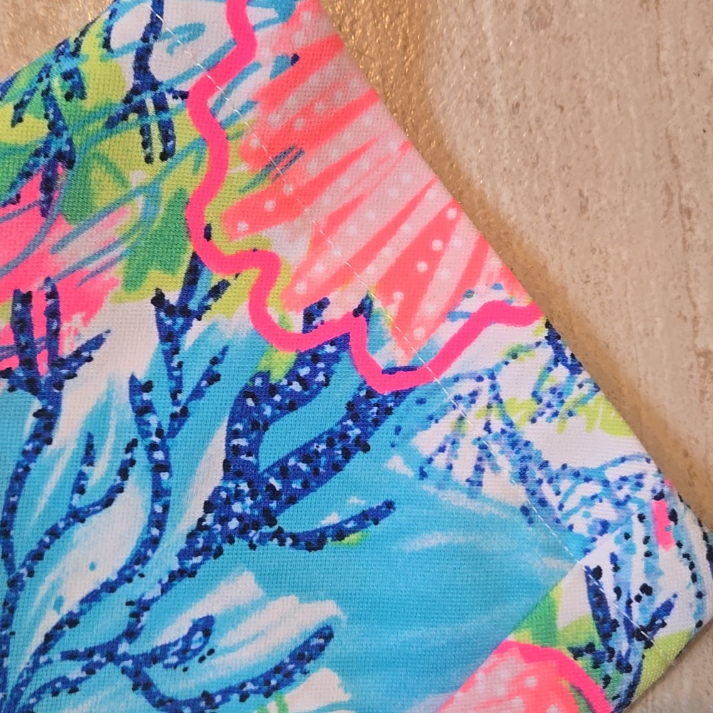 Lulu-B Colorful Shell/Ocean Print  Stretch Capri Pants - Picture 8 of 9